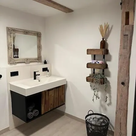 Rustica Im Alten Speicher * Schonberg (Mecklenburg-Vorpommern)